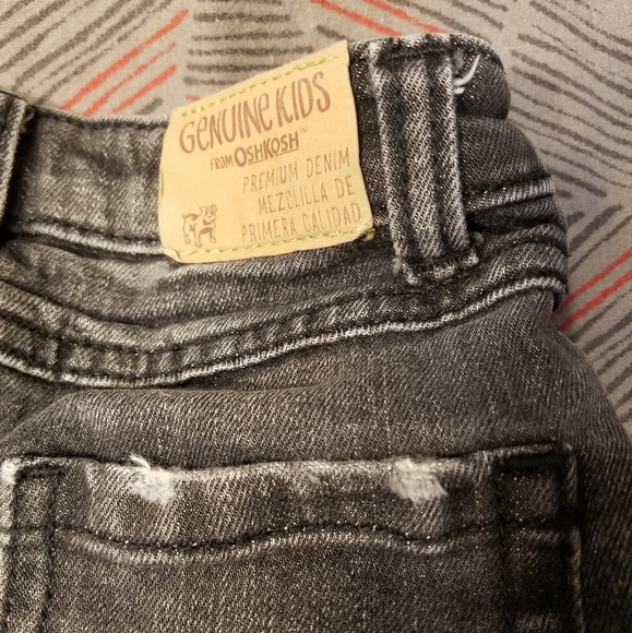 3/$12 Osh Kosh distressed toddler jeans - Picture 3 of 5